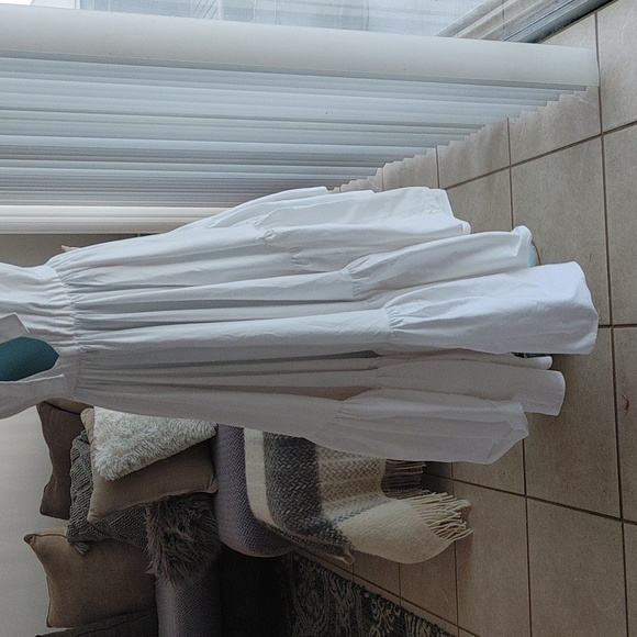 Making the cut beach backless wedding dress tiered M Project Runway pockets - Picture 8 of 14